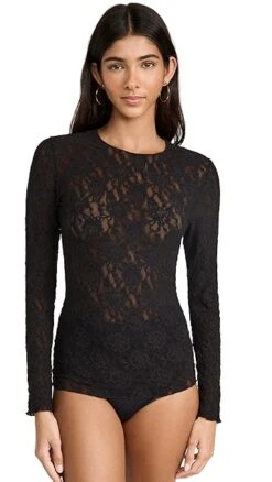 Hanky Panky Signature Lace Unlined Long Sleeve Top 11 Hanky Panky Signature Lace Unlined Long Sleeve Top -Shop Bop hanky4086312867 1683911814267 2 0. UX357 QL90
